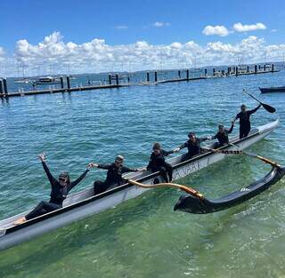 Ap&oacute;s vencer depress&atilde;o, bi&oacute;loga de MS se torna campe&atilde; baiana de canoa polin&eacute;sia