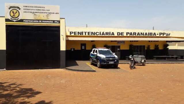 Suspeitos de facilitar entrada de drogas, policiais penais s&atilde;o afastados em MS