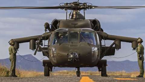 Helic&oacute;ptero Black Hawk da FAB pode refor&ccedil;ar combate &agrave;s queimadas no Pantanal