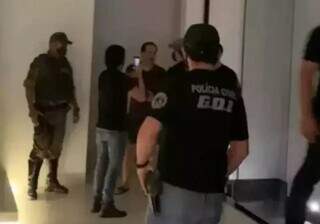 Juiz condena &ldquo;festeiro do Damha&rdquo;, mas crime j&aacute; prescreveu