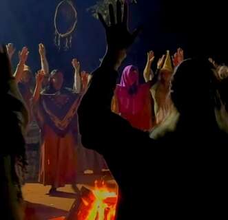 Cl&iacute;nica &eacute; investigada por cobrar por rituais com ayahuasca e veneno de sapo
