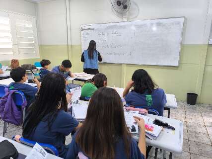 Estado amplia programa para incentivar universit&aacute;rios a serem professores