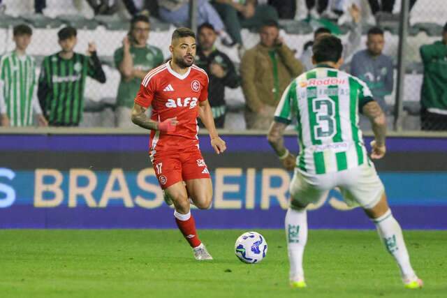 Alan Patrick marca, mas Internacional cede empate ao Juventude
