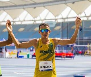 Primeira medalha do Brasil no Paral&iacute;mpico &eacute; de Yeltsin Jacques nos 5.000m