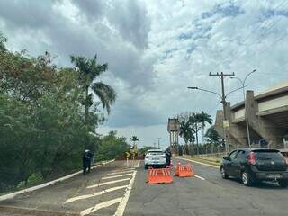 Para conter eros&atilde;o no Rio Anhandu&iacute;, Ernesto Geisel volta a ser interditada