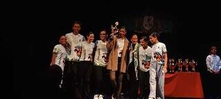 Bailarinas da Coophavila vencem competi&ccedil;&atilde;o de dan&ccedil;a na Argentina