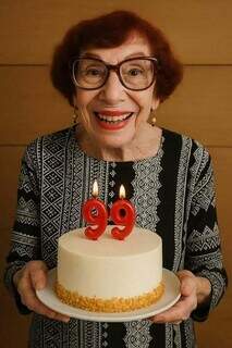 Morre, aos 99 anos, a atriz e comediante Berta Loran