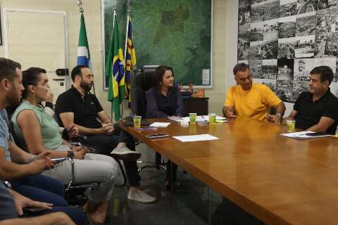 Prefeitura decide revogar decreto que cortava gratifica&ccedil;&otilde;es de professores