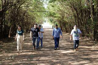 Comunidade rural de Campo Grande v&ecirc; chance real de ter luz em casa