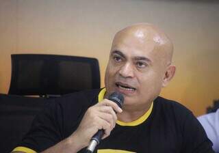 Vereadores questionam prefeitura sobre folha de pagamento e venda de terrenos