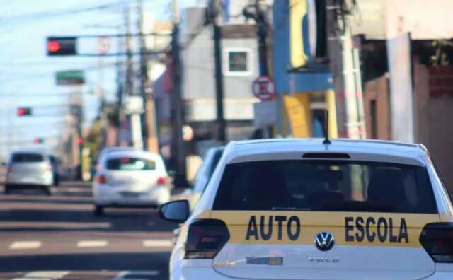 Lula d&aacute; aval ao fim da obrigatoriedade de autoescola para tirar CNH