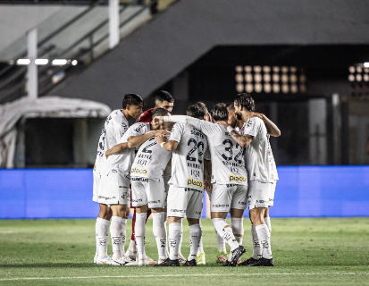 Santos arranca empate contra Gr&ecirc;mio e segue 5 pontos da zona da degola