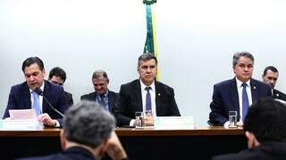 Maioria da bancada de MS silencia diante de alta bilion&aacute;ria no Fundo Eleitoral