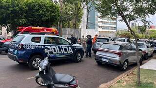 Homem &eacute; encontrado morto dentro de carro em fila dupla no Jardim dos Estados