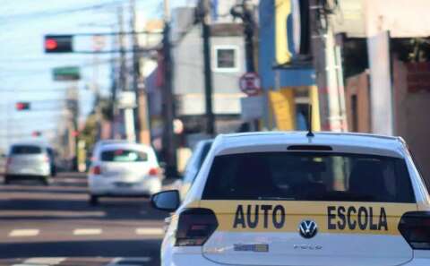Lula d&aacute; aval ao fim da obrigatoriedade de autoescola para tirar CNH