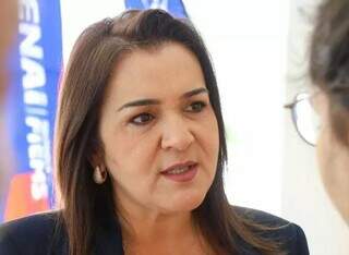 Prefeita descarta antecipar 13&ordm;, mas garante pagamento em dia na Capital