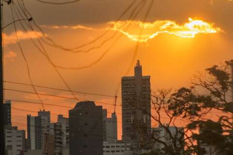 Sol predomina em MS, mas calor extremo e baixa umidade exigem aten&ccedil;&atilde;o