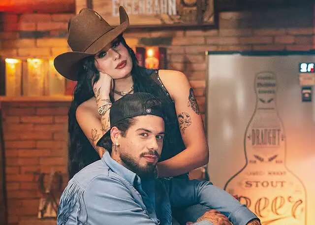 Ana Castela fala de rela&ccedil;&atilde;o com Z&eacute; Felipe: &ldquo;Estamos muito felizes&rdquo;