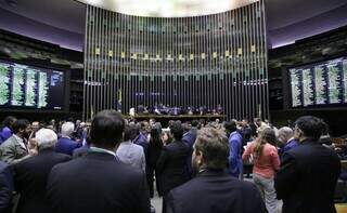 Voc&ecirc; &eacute; a favor do uso de dinheiro p&uacute;blico para financiar campanhas eleitorais?