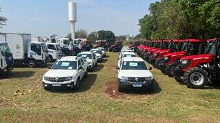 Governo entrega equipamentos agr&iacute;colas a 28 munic&iacute;pios de MS