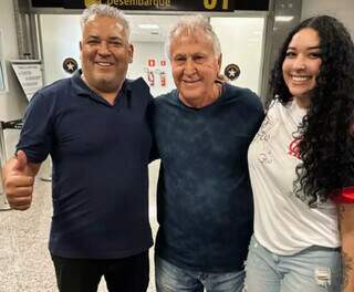 F&atilde; tatua aut&oacute;grafo de Zico ap&oacute;s encontro com &iacute;dolo do Flamengo