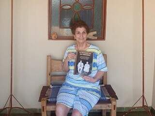 Livro revive mem&oacute;rias de fam&iacute;lias e hist&oacute;rias do Rio Anhandu&iacute;