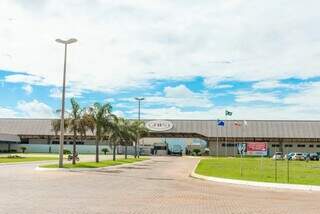 Funcion&aacute;rio de frigor&iacute;fico que atirou em colega 5 vezes teria &quot;ouvido vozes&quot;
