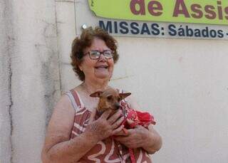 B&ecirc;n&ccedil;&atilde;o e mimos: pets ganham programa&ccedil;&atilde;o especial 