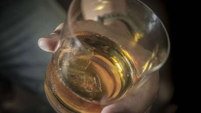 Bares ter&atilde;o 10 dias para refor&ccedil;ar rigor na checagem de bebidas adulteradas
