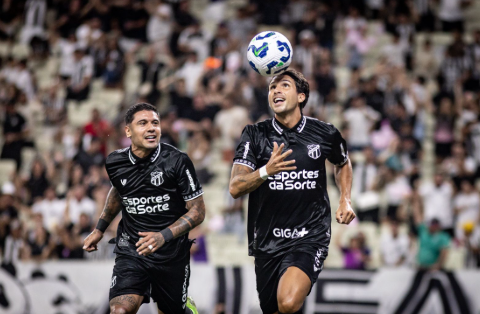 Cear&aacute; goleia o Santos no Castel&atilde;o e sobe para o 10&ordm; lugar no Brasileir&atilde;o