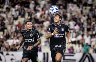 Cear&aacute; goleia o Santos no Castel&atilde;o e sobe para o 10&ordm; lugar no Brasileir&atilde;o