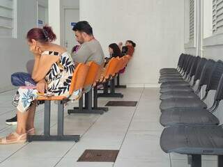 Campanha come&ccedil;a vazia, mas expectativa &eacute; imunizar 100 crian&ccedil;as por dia