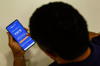 Antecipa&ccedil;&atilde;o do saque-anivers&aacute;rio do FGTS ser&aacute; limitada a R$ 500 por parcela