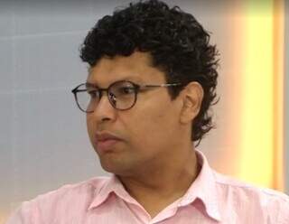 Especialista diz que extremismo desafia a busca de Reinaldo por longa hegemonia 