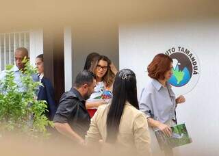 Esquema de seguran&ccedil;a barra imprensa em visita de Janja &agrave; Capital