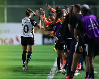Corinthians vence Santa Fe e avan&ccedil;a &agrave;s quartas da Libertadores Feminina