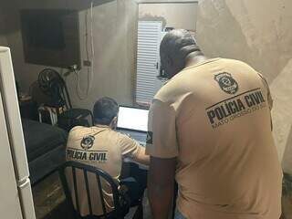Homem &eacute; preso em MS por armazenar imagens de estupro de crian&ccedil;as na internet