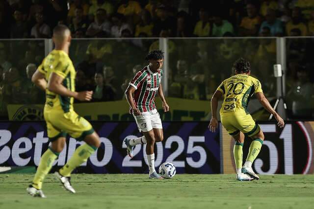 Mirassol vence Fluminense e retoma quarta posi&ccedil;&atilde;o no Brasileir&atilde;o