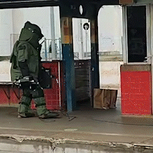BOPE &eacute; acionado ap&oacute;s suspeita de bomba em sacolas no Terminal Moren&atilde;o
