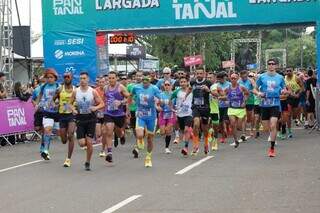 Ruas ser&atilde;o fechadas &agrave;s 4h30 de domingo para corrida pedestre