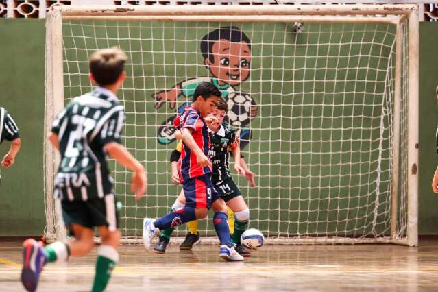 Copa Pelezinho de Futsal tem rodada com oito times neste s&aacute;bado