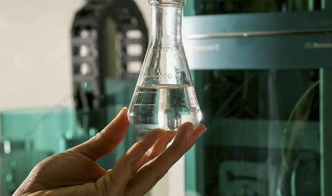 Minist&eacute;rio da Sa&uacute;de orienta estados sobre diagn&oacute;stico de intoxica&ccedil;&atilde;o por metanol