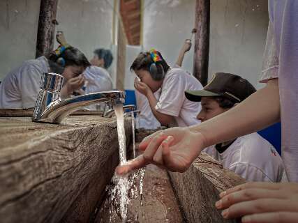 De olho no futuro, alunos criam refeit&oacute;rio sustent&aacute;vel com reuso de &aacute;guas cinzas