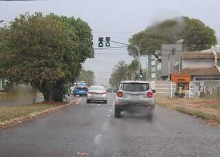 Chuva volta a Campo Grande com ventos fortes ap&oacute;s 8 dias de calor e estiagem