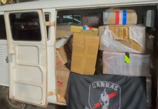 Barbeiro e empres&aacute;rio s&atilde;o presos com R$ 2,86 milh&otilde;es em maconha