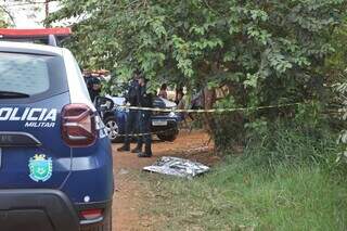 Jovem é encontrado morto no Tarumã após gritar por socorro na rua Jovem é encontrado morto no Tarumã após gritar por socorro na rua