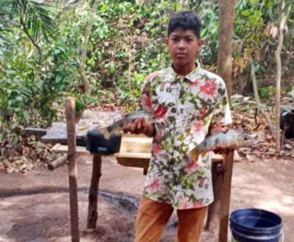 Adolescente sai para pescar com amigos e desaparece no Rio Taquari