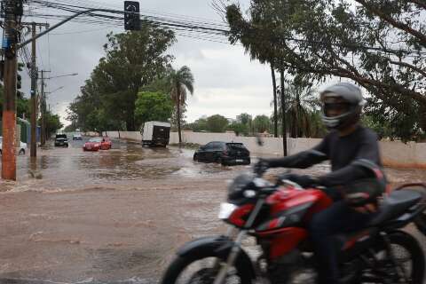 Meteorologia emite dois alertas para MS com risco de tempestades e ventos 