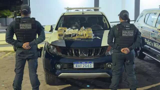 Ao ser preso em &ocirc;nibus, boliviano confessa ter engolido 28 c&aacute;psulas de coca&iacute;na