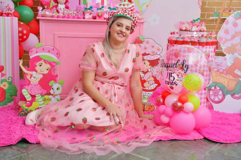 Raquel realizou sonho de menina e fez o próprio mundo cor-de-rosa